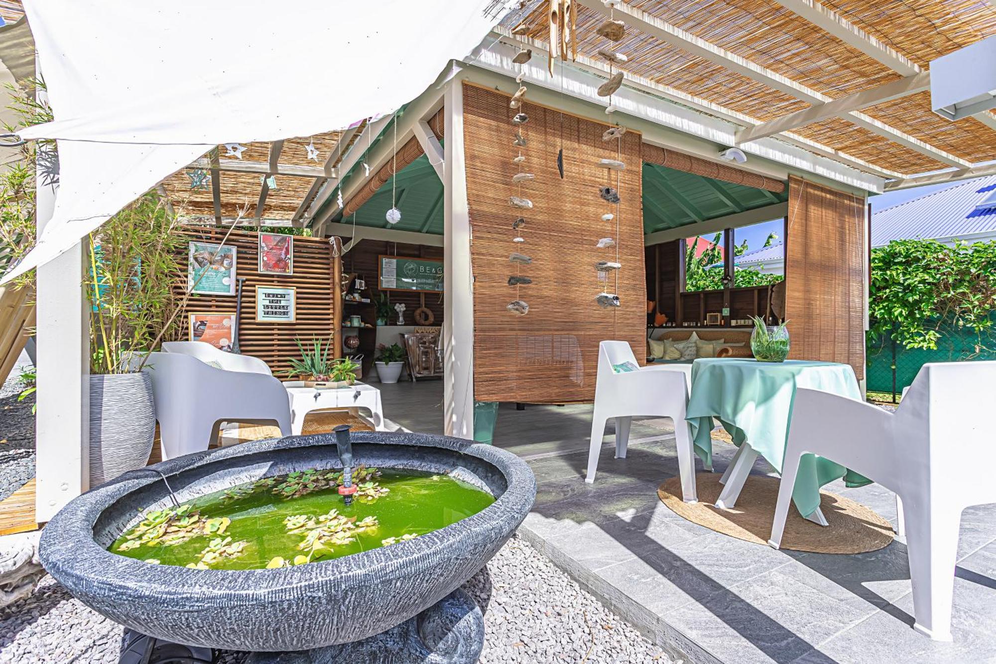 Magnifique Bungalow Et Jacuzzi Au Coeur Des Plages Le Moule Luaran gambar