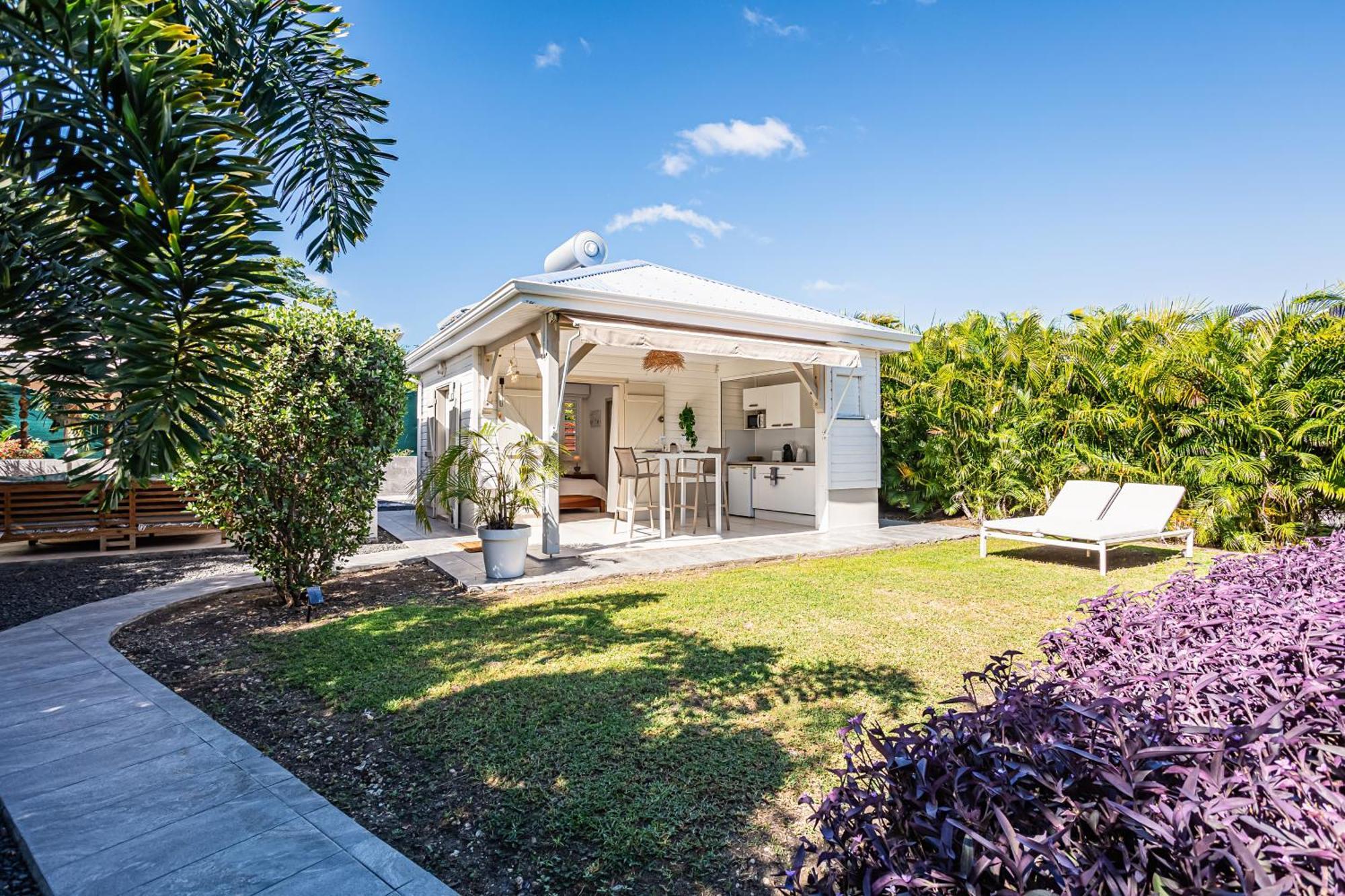 Magnifique Bungalow Et Jacuzzi Au Coeur Des Plages Le Moule Luaran gambar